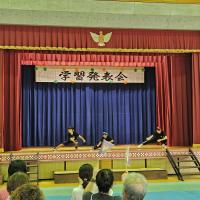 ソーラン節を踊る小学生